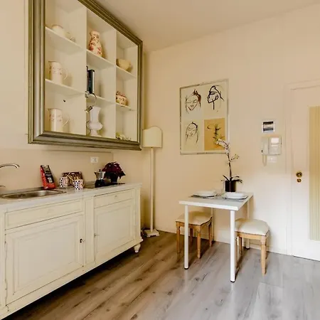 Charming Next To The Duomo Lägenhet Florens