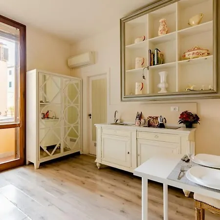 Apartment Charming Next To The Duomo