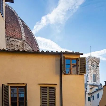 公寓 Charming Next To The Duomo