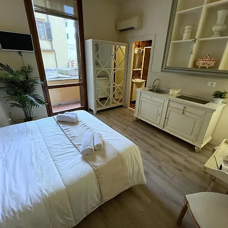 Apartment Charming Next To The Duomo